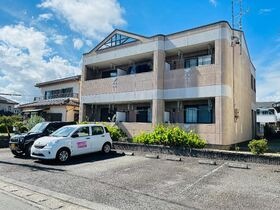 パインベイヒルズの外観