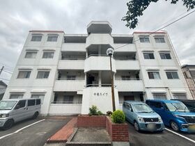 中根ハイツの外観