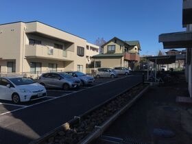 グランドハイツ原の外観