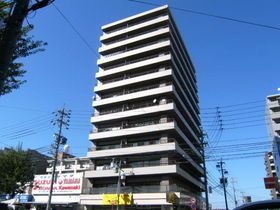 カネマンビルの外観