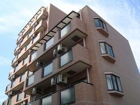 ドエル植田西の外観