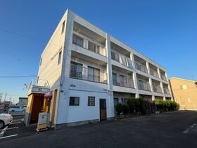 ホワイトレジデンス前並の外観