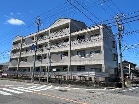 ヴィラロイヤルの外観