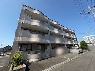 写真:プリマヴェイラⅢの外観