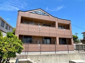 クレストールの外観