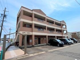 エデンフラワーの外観