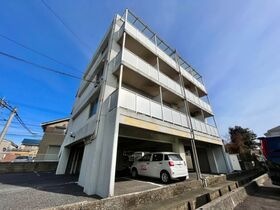 MKタウン安永の外観