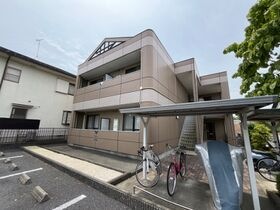オレンジヒルズの外観