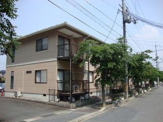 写真:ジュネス山本の外観