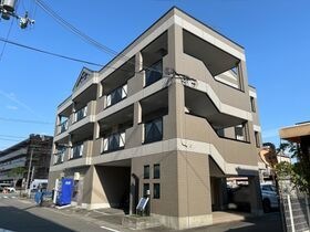 プリベール上桂の外観