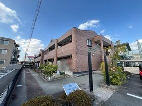 フェアリー芳明の外観