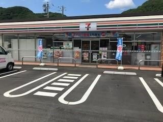 写真：セブンイレブン三次畠敷町店（コンビニ）