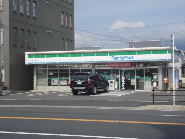 ファミリーマート