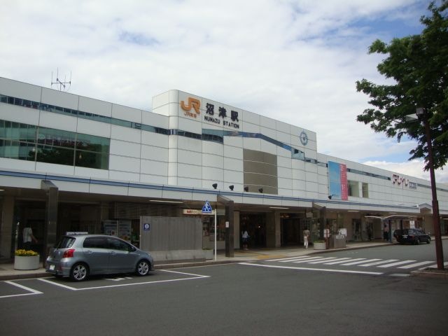 写真:JR沼津駅