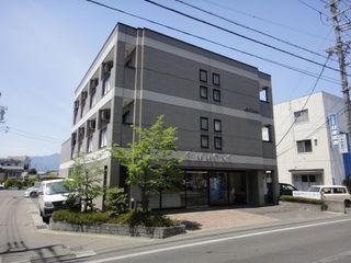 写真:メゾン白板の外観