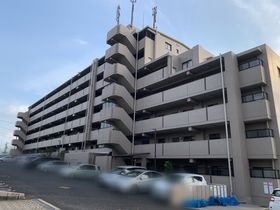 グローリアスコート緑区桃山東の外観