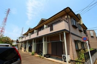 写真：ハイツオグラの外観