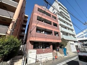 BROOKSTONE横濱の外観