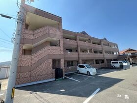 グラン・アムール弐番館の外観