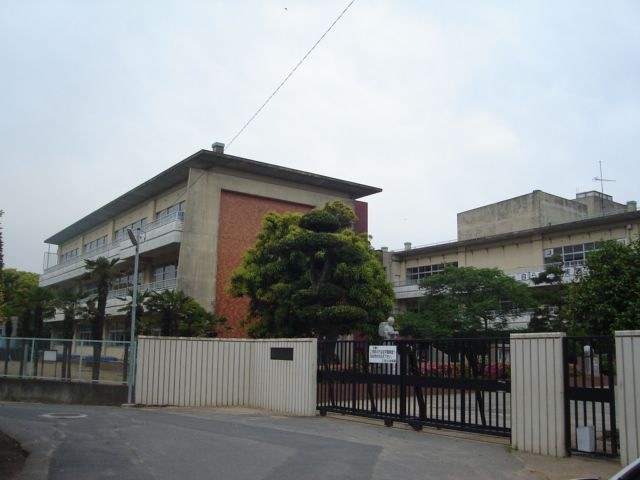 三笠小学校