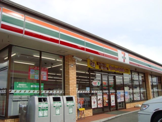 写真:コンビニ
