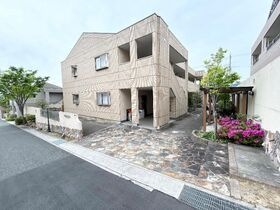 ル　モンド　セントレの外観