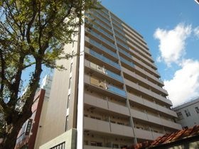 マイアトリア栄の外観