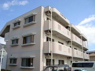 写真:ペルローズBの外観