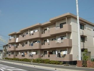 写真:聖マンションⅠの外観