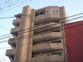 ティースクエア本陣の外観