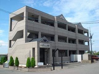 写真：ビアンニュー松崎の外観