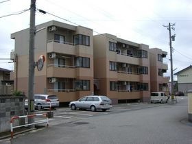 コーポラス中川の外観
