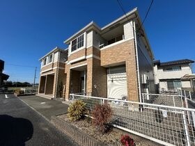 アシューレの外観