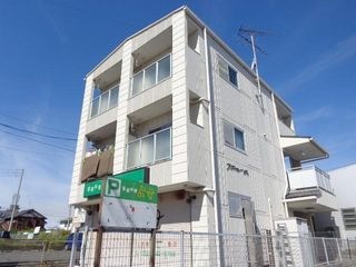 写真:アズール・Kの外観