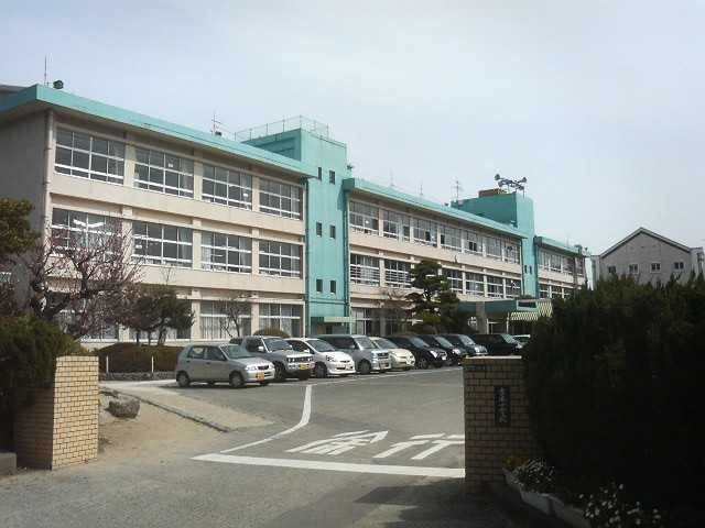 写真：吉木小学校