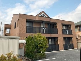 レジデンス輝の外観