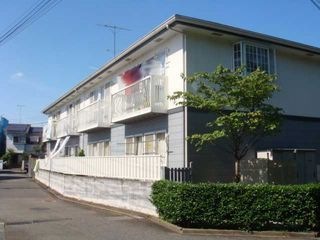 写真:エステートピアKⅢの外観