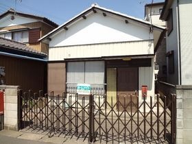 蓮田市大字井沼の外観