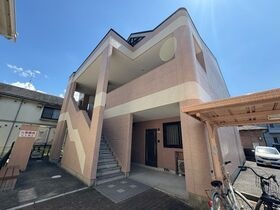 メゾン・アイリスの外観