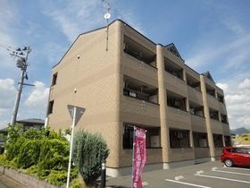 アシューレ成沢の外観