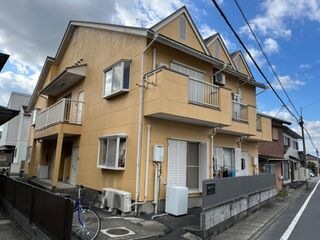 写真:プールブゥの外観