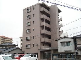 サンパレス幸町の外観