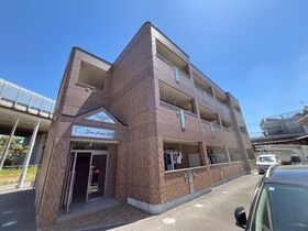 Dear Court川内の外観