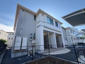 ベルクラージュの外観
