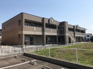 写真:ピーチテラスⅡの外観