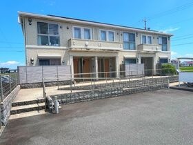 ジュン プラウドの外観