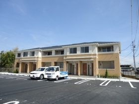 フラワーヒルズ向山の外観