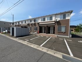 クラウン コートの外観