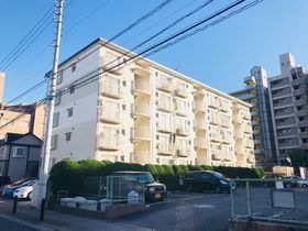 グリーンコート浅井の外観