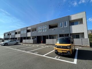 写真:ベルエキップ エム 飯塚の外観